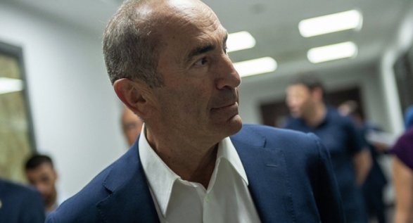 Роберт Кочарян: «Пашинян хочет избавиться от Карабаха, как от бремени»
