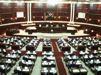 Парламент Азербайджана увеличил денежное обеспечение судей