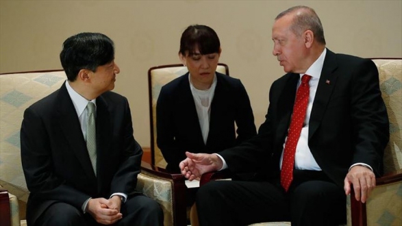 Эрдоган и император Японии поговорили за закрытыми дверями