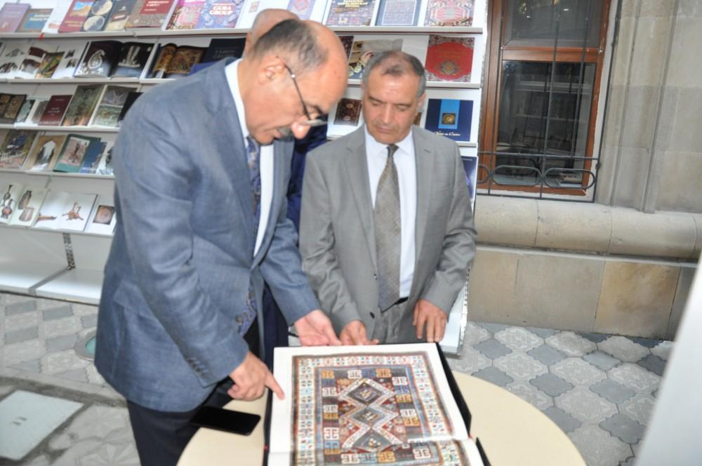 Book exhibition opens on sidelines of UNESCO session in Baku