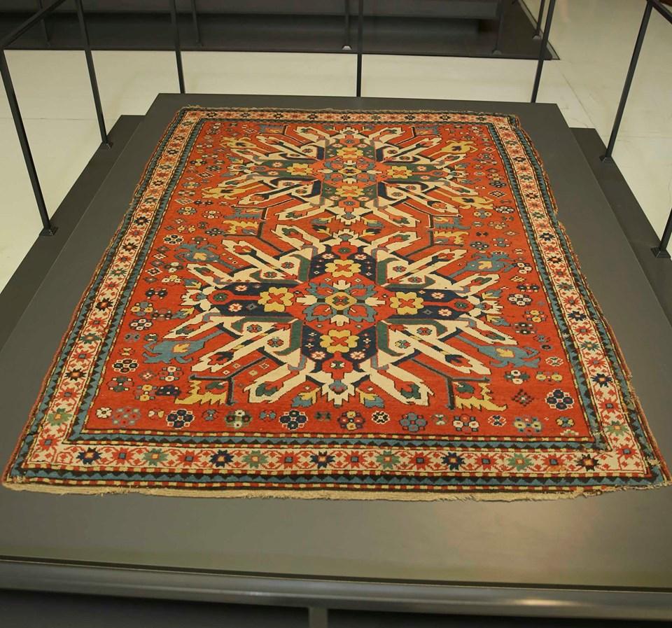 Armenians attempt to appropriate Azerbaijani carpets on display at Louvre Museum (PHOTO)