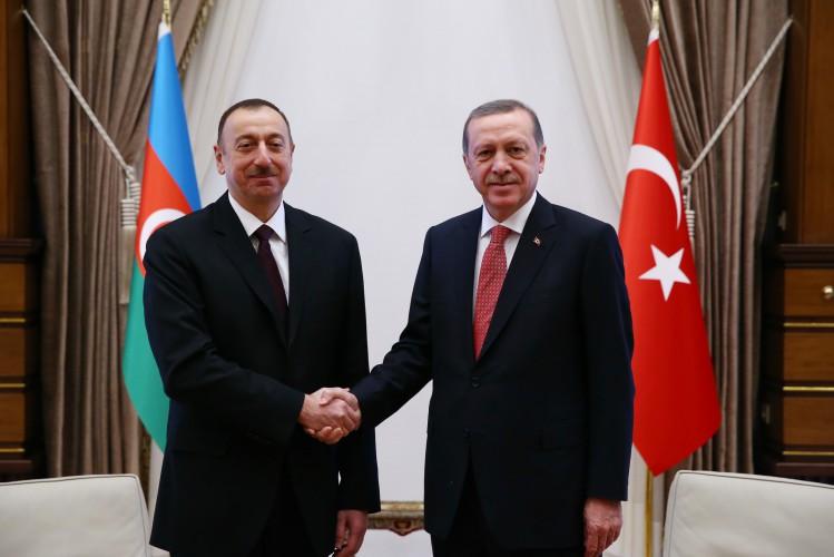 Эрдоган позвонил Ильхаму Алиеву