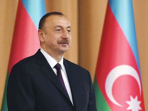 Президент Алиев поздравил Бориса Джонсона