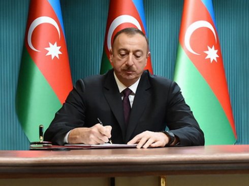 Президент Азербайджана утвердил повышение минимальной трудовой пенсии