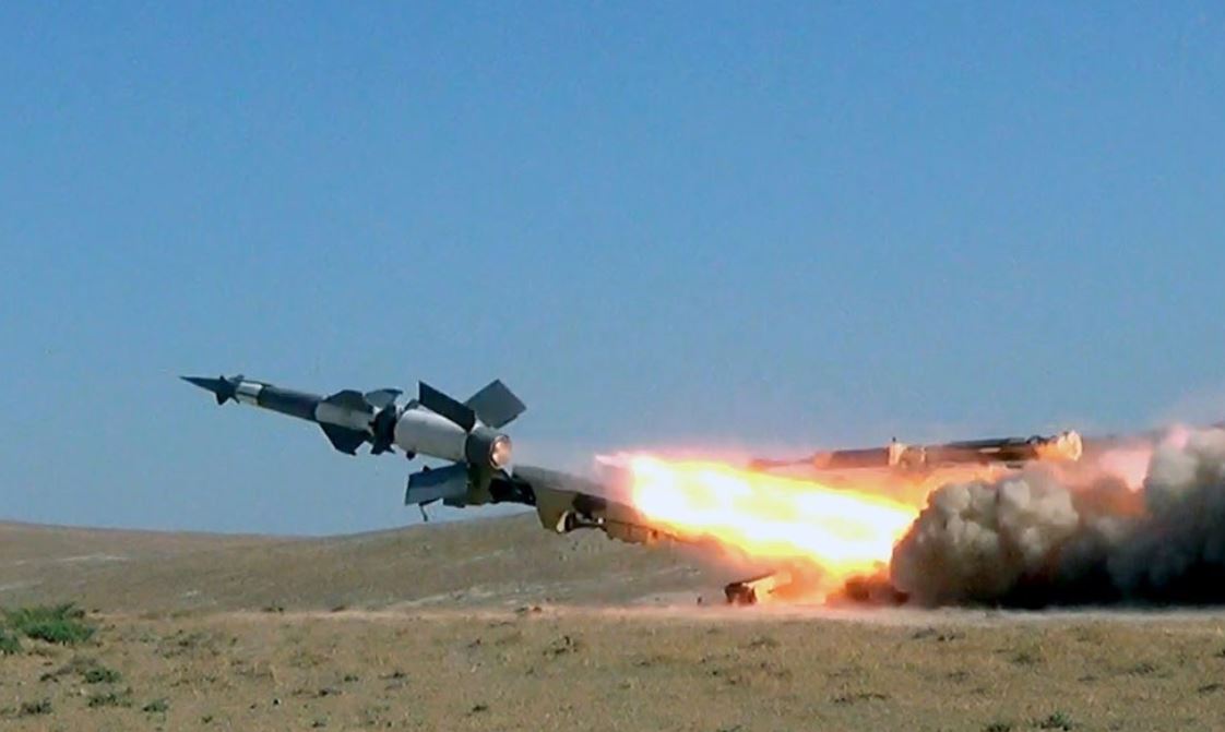 Зенитно-ракетные войска провели учения с боевой стрельбой