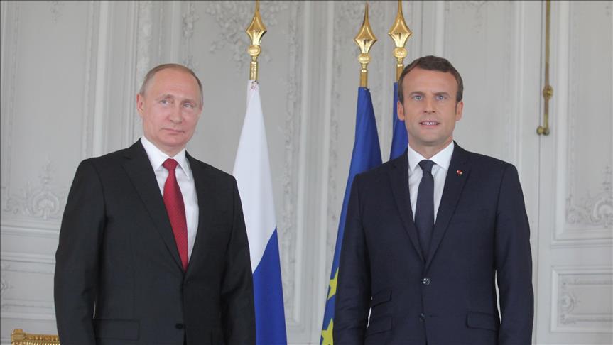 Putin, Macron finish 2.5-hour official part of talks