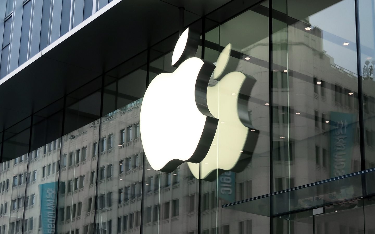 Apple собирается выпустить новую модель iPhone с более низкой стоимостью