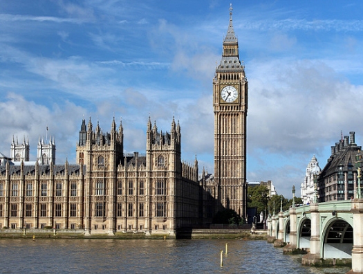 Парламент Британии не поддержал внеочередные выборы