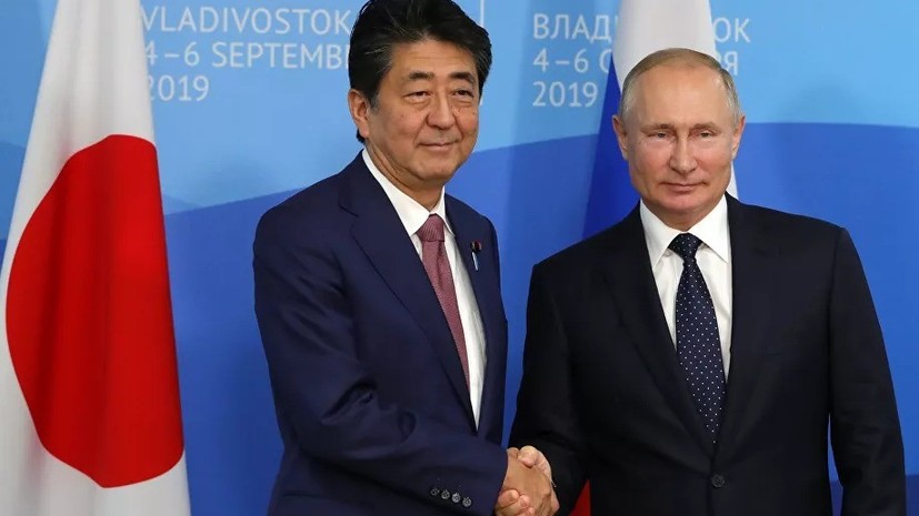 Путин и Абэ обсудили ситуацию в Иране и вопрос возвращения к формату G8