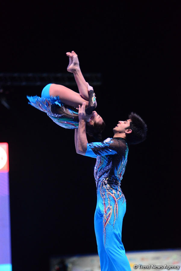 Azerbaijani acrobats capture medals in St. Petersburg