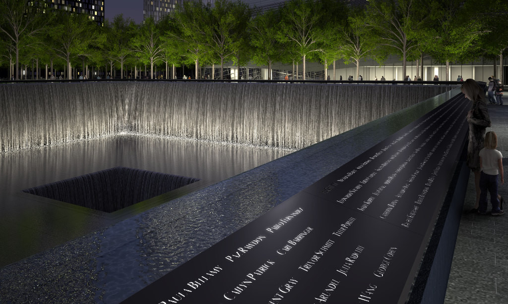 Жители Нью-Йорка чтят память погибших 11 сентября 2001 года