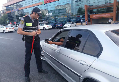 В Баку продолжаются профилактические меры пеших нарядов дорожной полиции