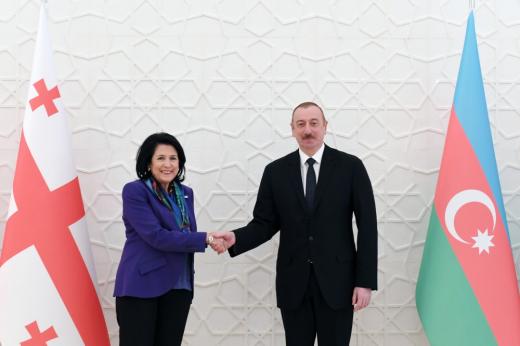 Зурабишвили пригласила Алиева посетить с визитом Грузию