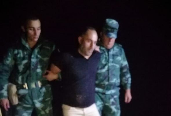 Sərhəddə insident: DSX-nın baş leytenantı bıçaqlandı - FOTO