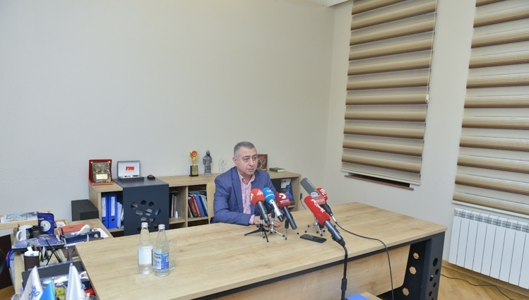 Rafael Cəbrayılov deputat mandatından imtina etməsinə aydınlıq gətirdi