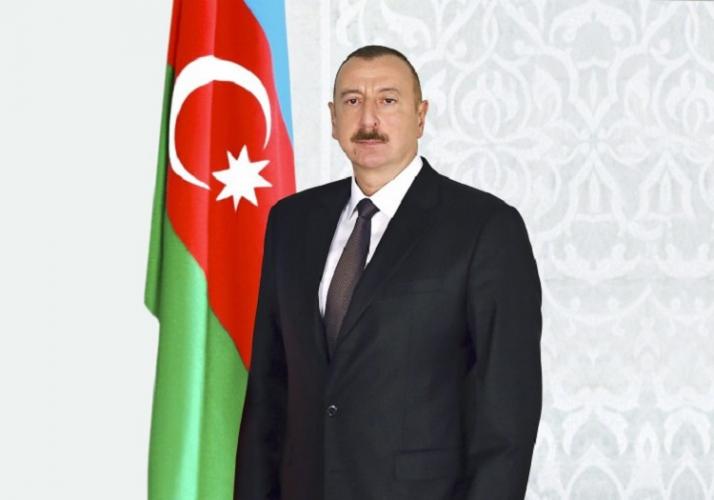 Президент Ильхам Алиев удостоил почетных званий группу сотрудников Института нефтехимических процессов НАНА