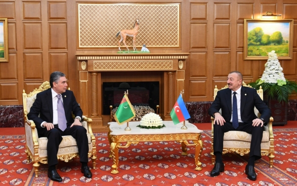 Переговоры Алиева и Бердымухамедова в Ашхабаде