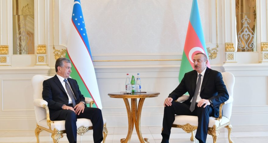 Состоялась встреча Президента Азербайджана Ильхама Алиева и Президента Узбекистана Шавката Мирзиеева