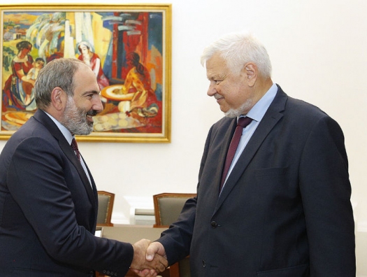Посредники по Карабаху на переговорах с Пашиняном