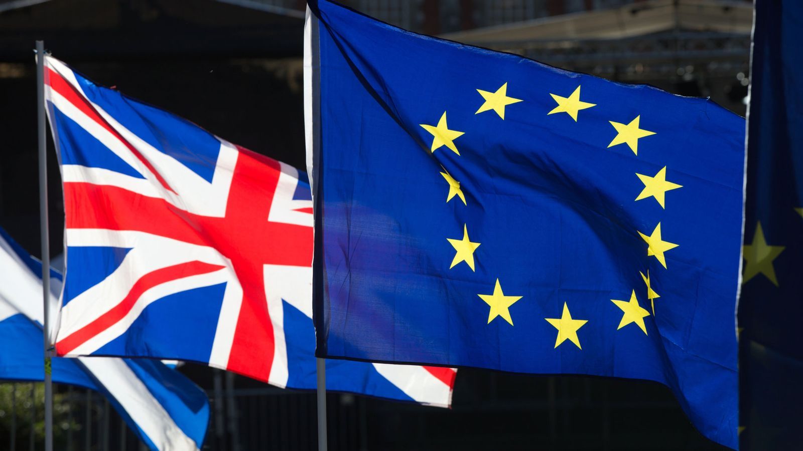 ЕС и Великобритания достигли сделки по Brexit