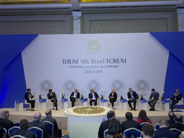 Азербайджан на 3-м Тбилисском форуме Шелкового пути