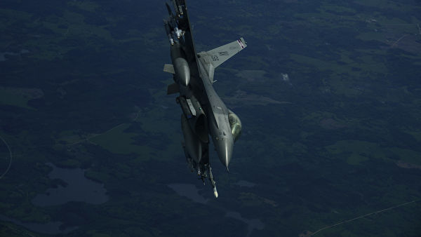 Япония потребовала расследования инцидента с F-16