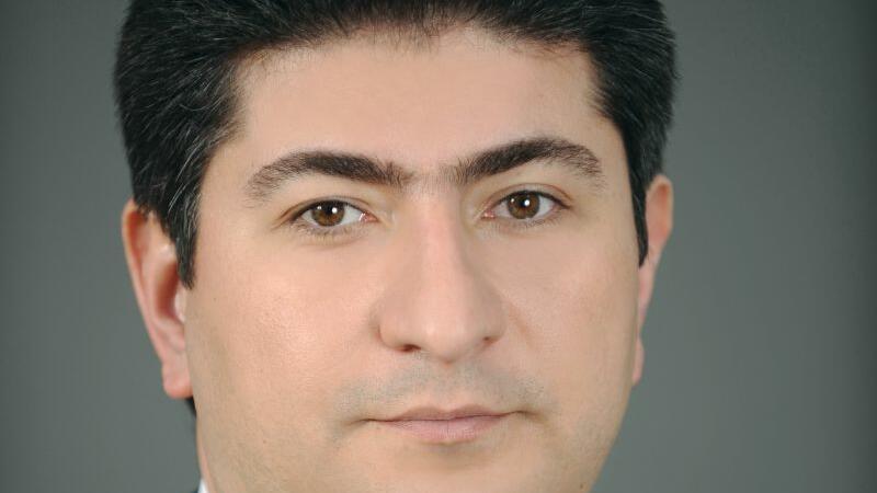 İlham Əliyev deputatı icra başçısı TƏYİN ETDİ