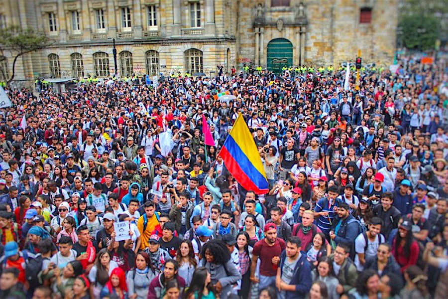 В Колумбии в ходе беспорядков задержано более 100 человек