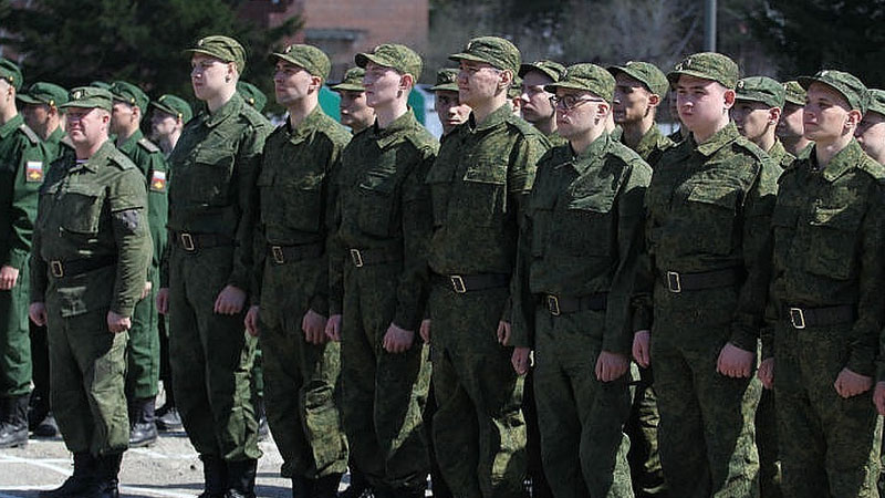 Rusiya ordusunda cinayətlərin sayı niyə artır?