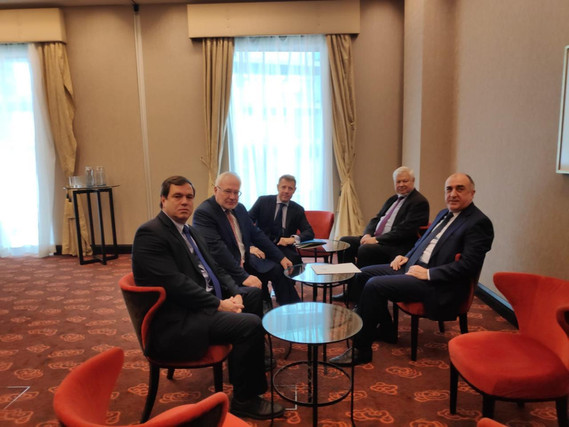 Проходит встреча главы МИД Азербайджана с сопредседателями МГ ОБСЕ