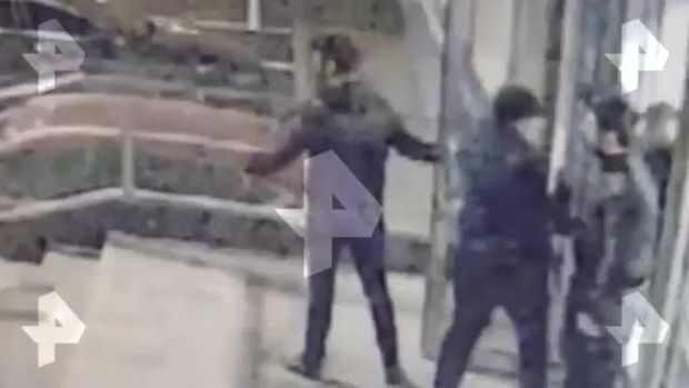 Rusiyada azərbaycanlılar arasında silahlı münaqişənin görüntüləri - VİDEO