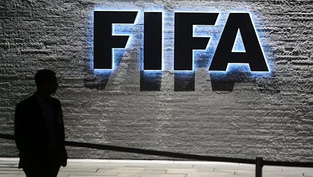 ФИФА намерена изменить трактовку правила положения 