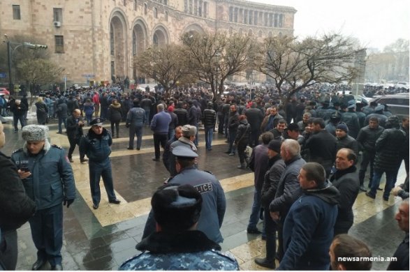«Мясной» протест в Ереване