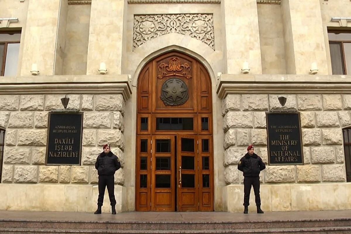 В Азербайджане разоблачены мошенники, требующие с людей страховые выплаты
