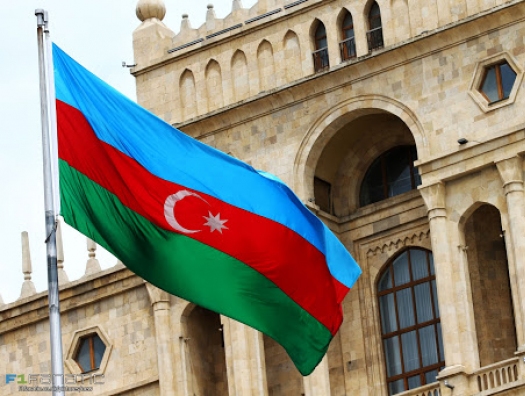 Российские наблюдатели довольны выборами в Азербайджане