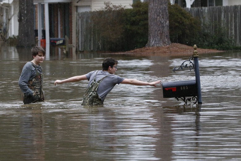 В Миссисипи объявлен ЧС из-за наводнения