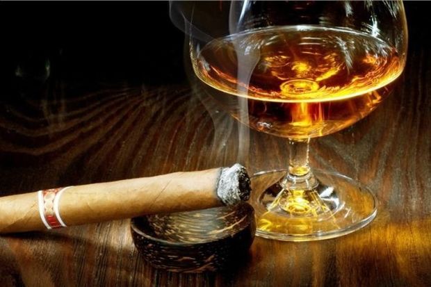 Азербайджан повышает ставки акцизов на импорт алкоголя и табака