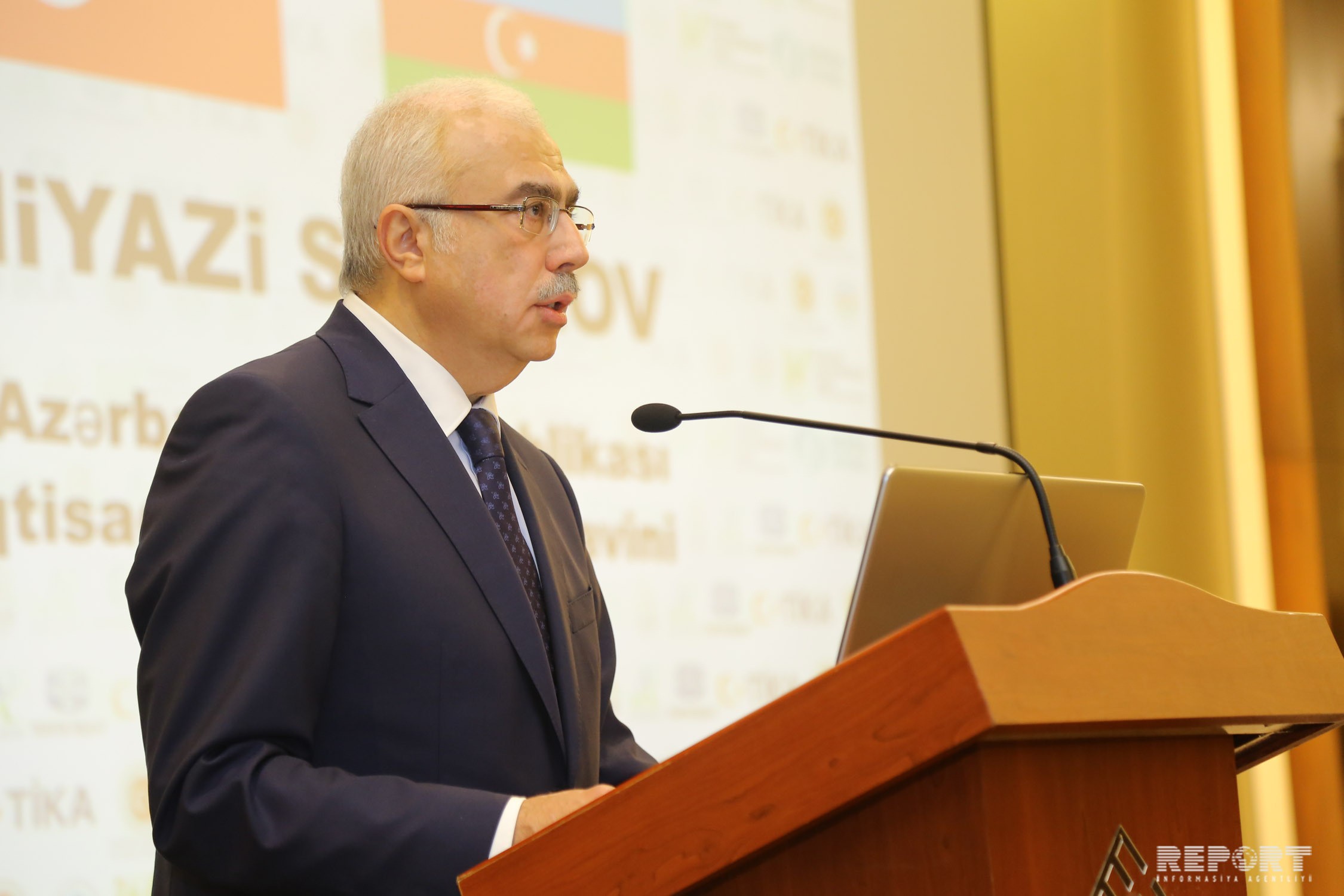 Замминистра: Ведутся переговоры о производстве в Азербайджане гибридных автомобилей - ЭКСКЛЮЗИВ