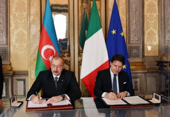 Азербайджан и Италия подписали 17 документов 
