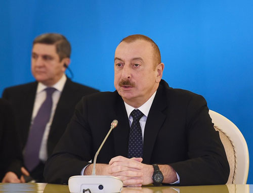 Президент Алиев участвует в министерском заседании Консультативного совета в Баку по проекту ЮГК