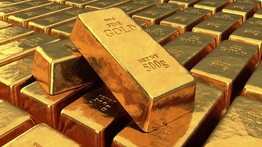 Цена золота достигла 1 700 долларов