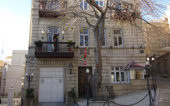 Посольство Швейцарии в Азербайджане приостановило выдачу виз до июня