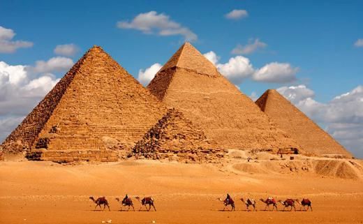 В Египте начали санобработку пирамид Гизы из-за коронавируса
