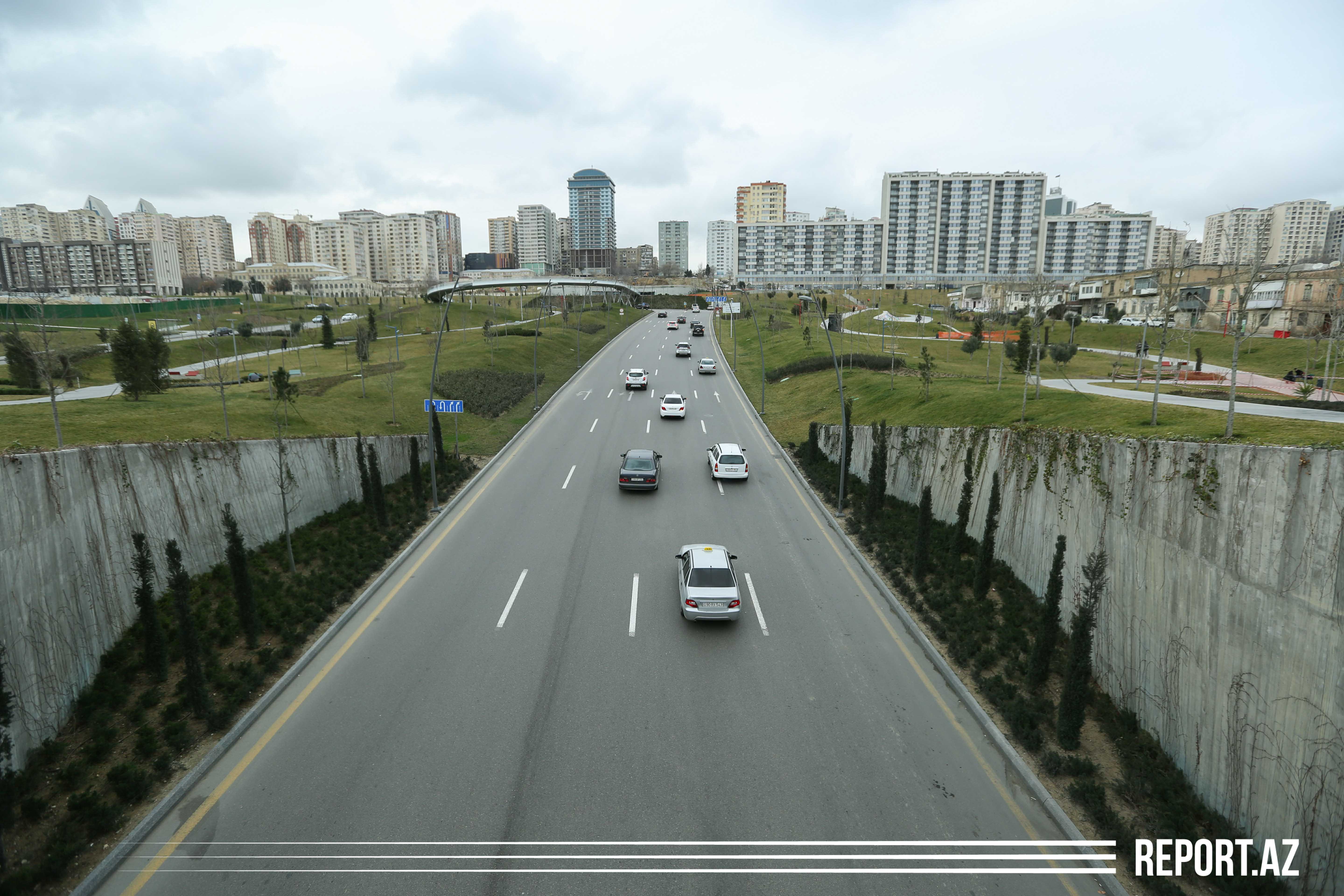 В Баку могут ограничить движение транспортных средств