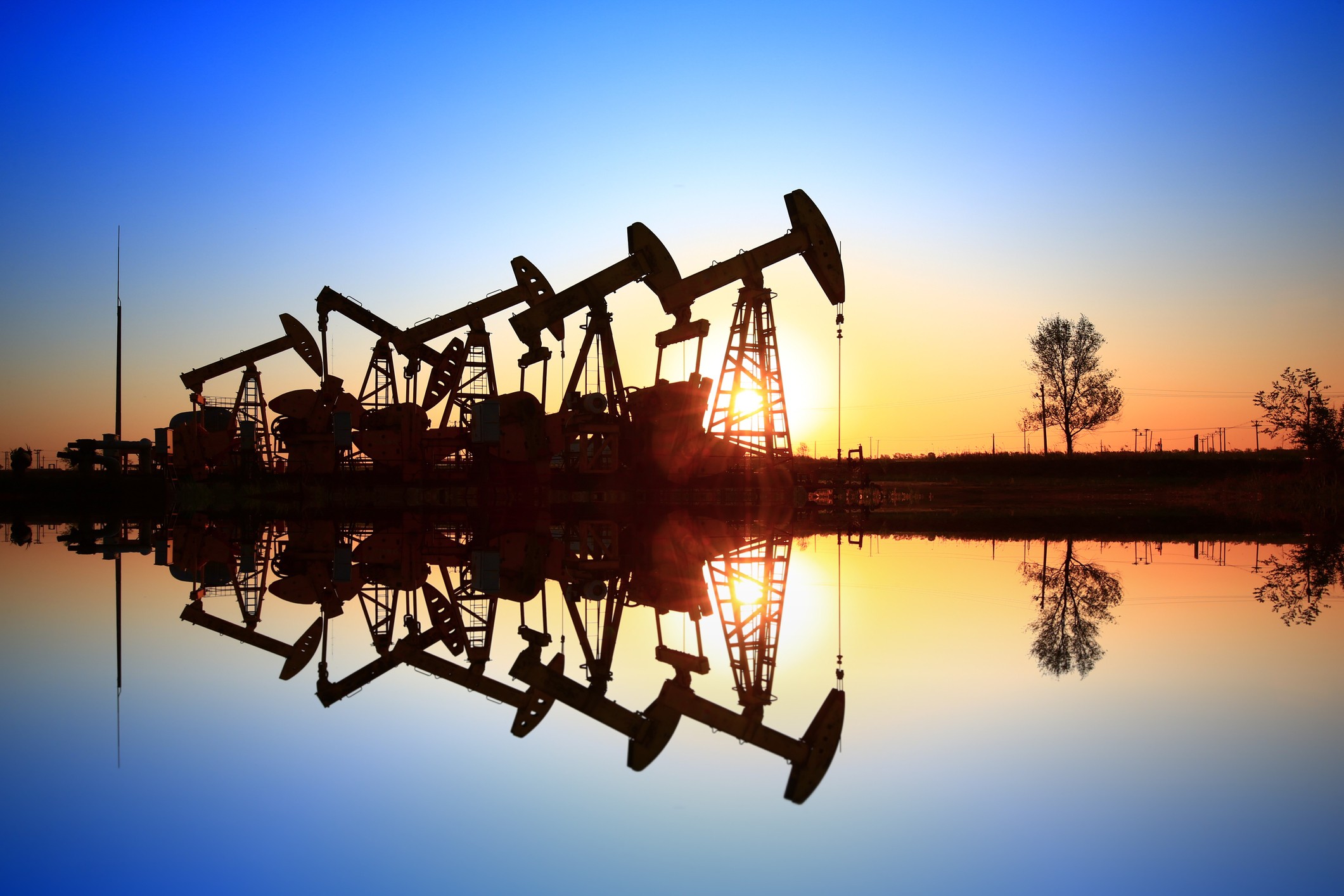 Мировая добыча нефти во втором квартале может сократиться