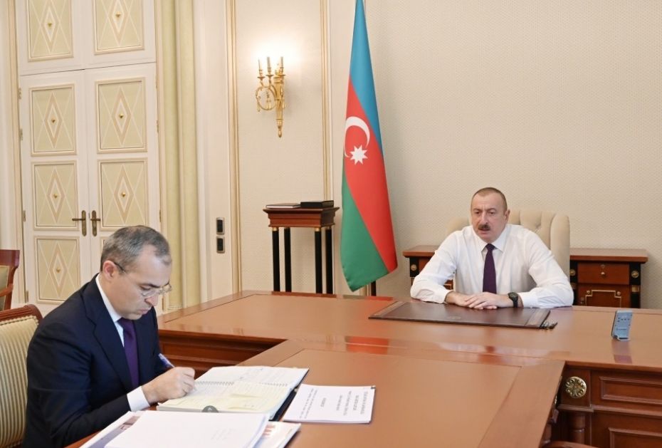 Prezident İlham Əliyev İqtisadiyyat nazirini qəbul etdi