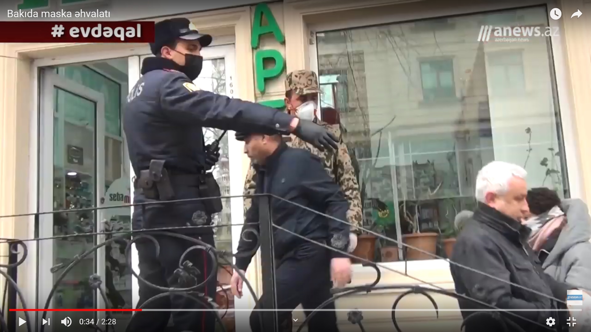 Maska satışına polislər cəlb edildi -  VİDEO