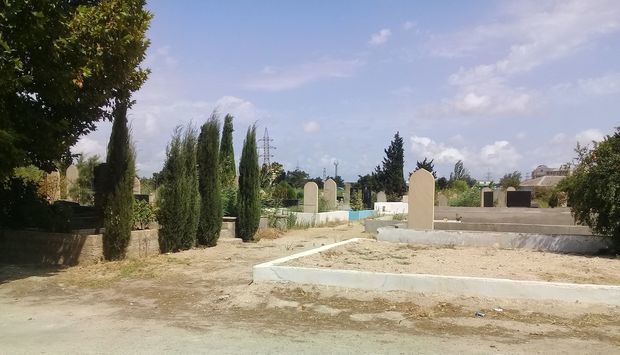 В Азербайджане готовится список религиозных деятелей для участия в захоронении жертв COVID-19