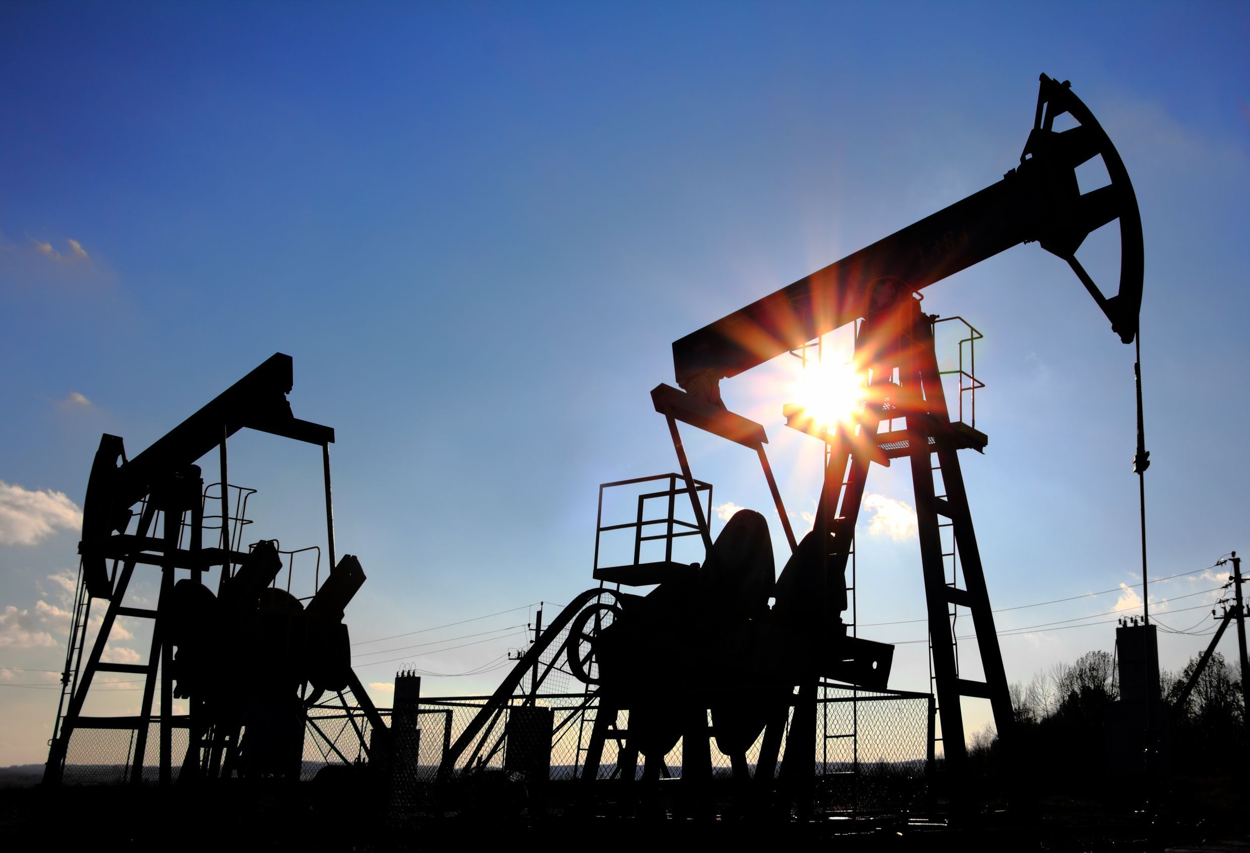 Россия осталась на втором месте по добыче нефти в мире после США
