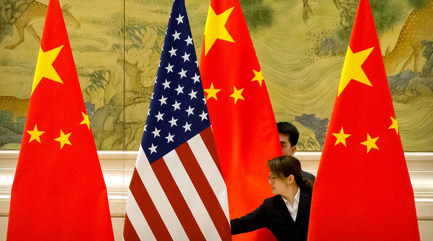США введут санкции против китайских чиновников